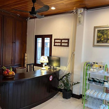 Jasmine Place House Luang Prabang Exterior foto